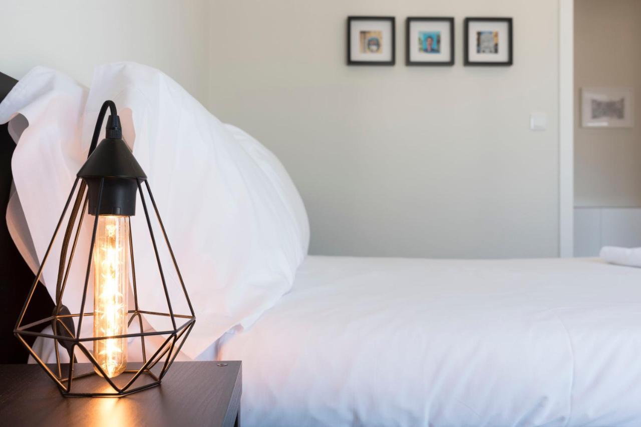 Lovelystay - Downtown Modern 2Br Flat With Free Parking OOporto Exterior foto