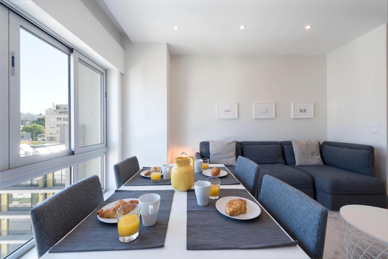 Lovelystay - Downtown Modern 2Br Flat With Free Parking OOporto Exterior foto
