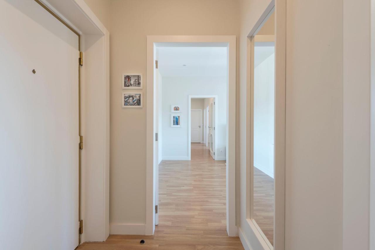 Lovelystay - Downtown Modern 2Br Flat With Free Parking OOporto Exterior foto