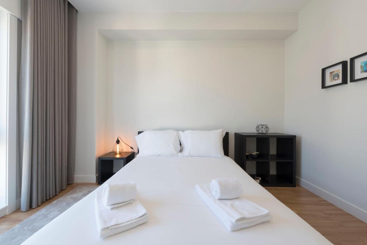 Lovelystay - Downtown Modern 2Br Flat With Free Parking OOporto Exterior foto