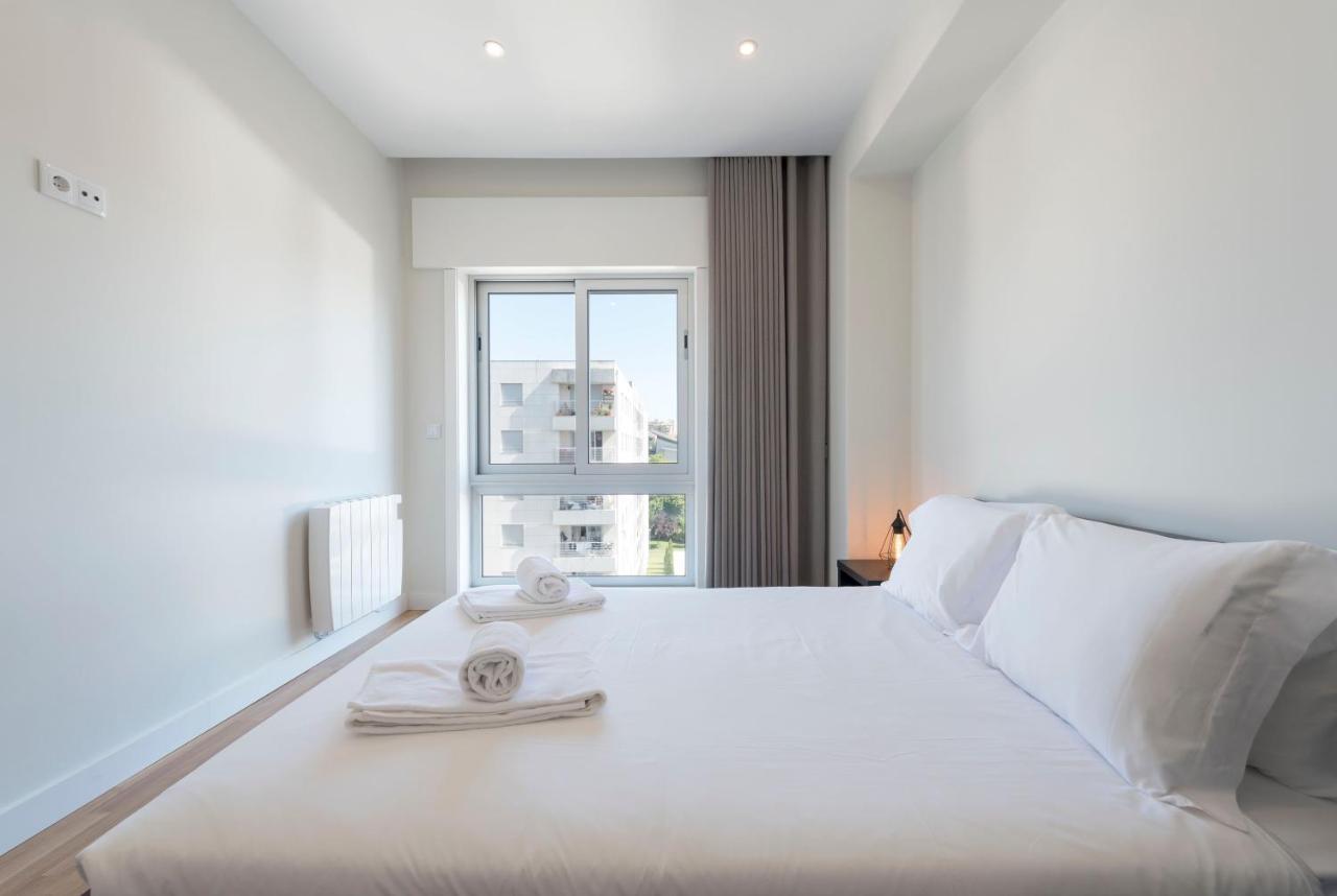 Lovelystay - Downtown Modern 2Br Flat With Free Parking OOporto Exterior foto